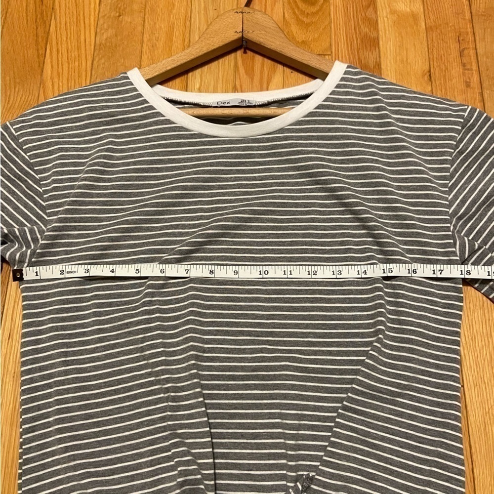 Dex Tie Front Bell Sleeve Grey And White Striped Crop Top Medium - Picture 14 of 15